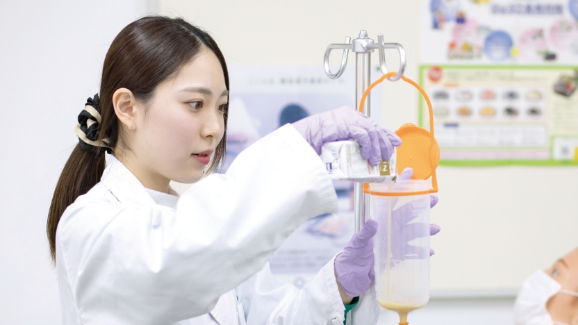 実験している様子