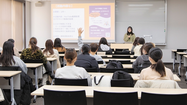 料理している様子